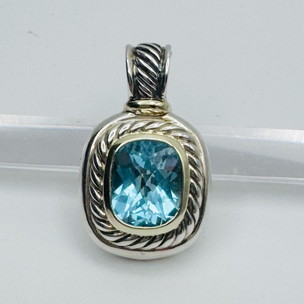 David Yurman Albion Blue Topaz Pendant
Enhancer